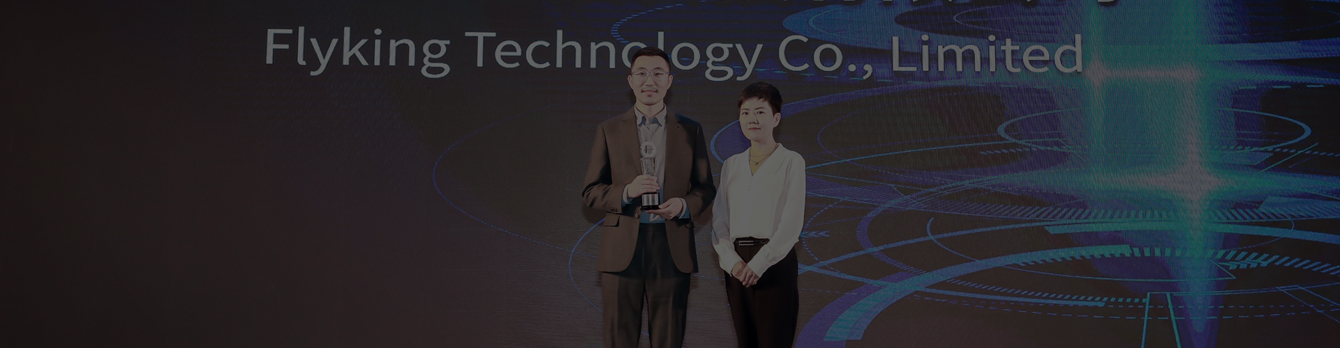 2025半導(dǎo)體困局破局關(guān)鍵：現(xiàn)貨分銷(xiāo)筑牢供應(yīng)鏈韌性